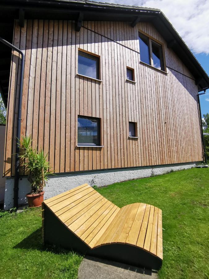 Moderne Ferienwohnungen Mit Designbad Petting Exterior photo