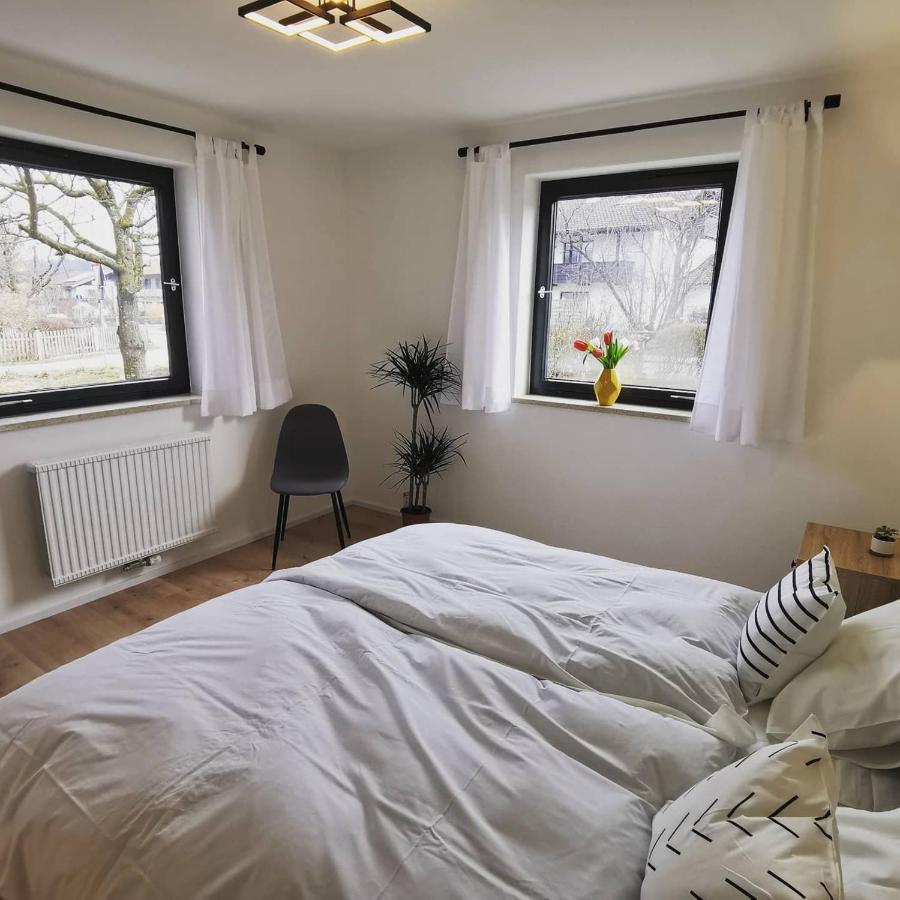 Moderne Ferienwohnungen Mit Designbad Petting Exterior photo
