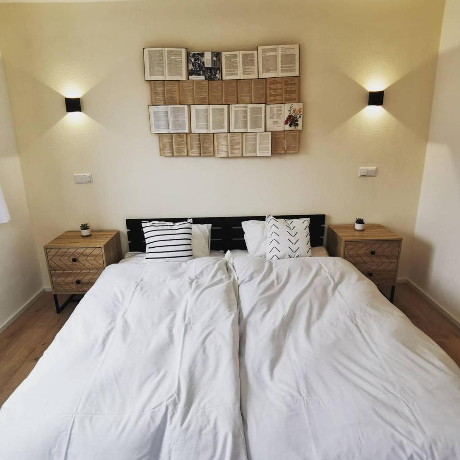 Moderne Ferienwohnungen Mit Designbad Petting Exterior photo